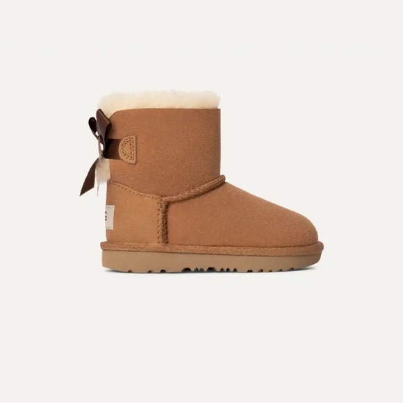 UGG Other - UGG Boots Mini Bailey Bow ll